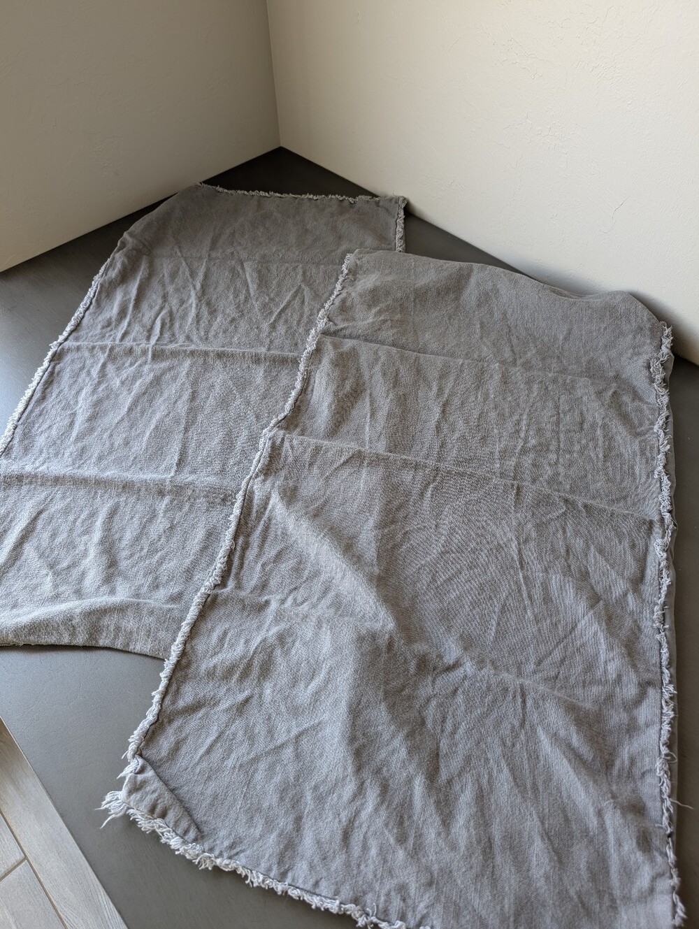 Casaluna Gray Rayon Linen Woven Pillowcases Zipper Size King